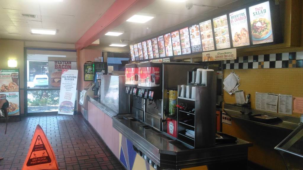 Carls Jr. / Green Burrito | restaurant | 8736 Base Line Rd, Rancho Cucamonga, CA 91701, USA | 9099874075 OR +1 909-987-4075