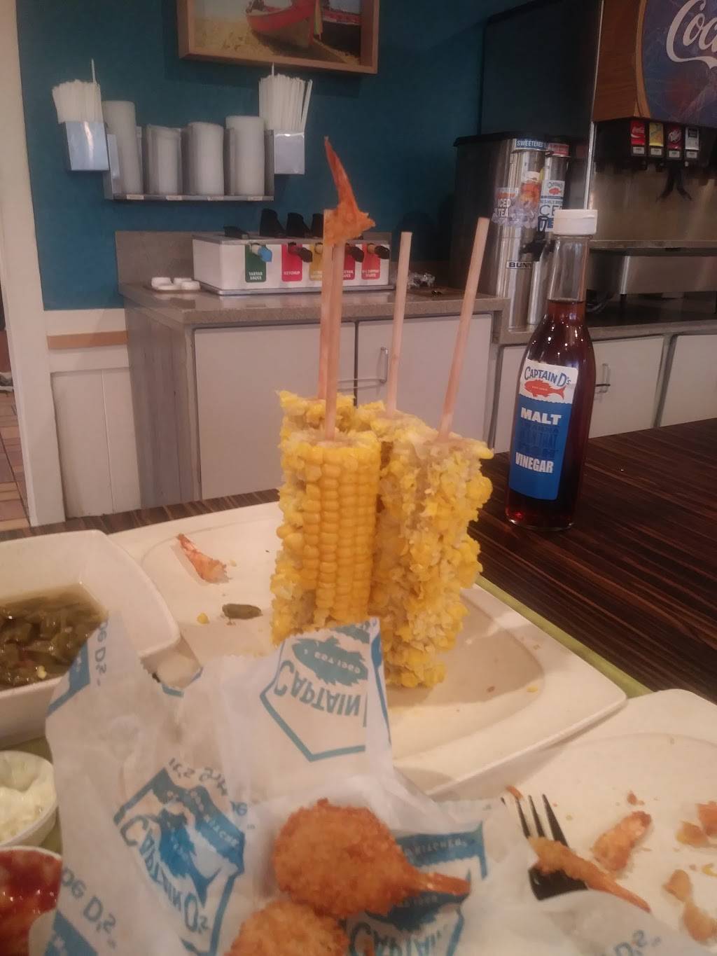 Captain Ds | restaurant | 305 Long Hollow Pike, Goodlettsville, TN 37072, USA | 6158599564 OR +1 615-859-9564