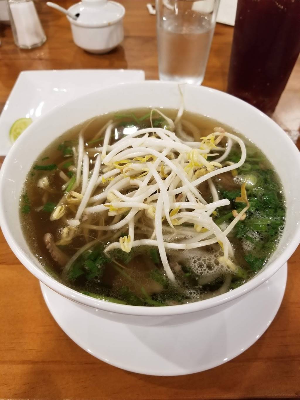 Ox Pho & Grill | restaurant | 31406 Pacific Hwy S, Federal Way, WA 98003, USA | 2066537578 OR +1 206-653-7578