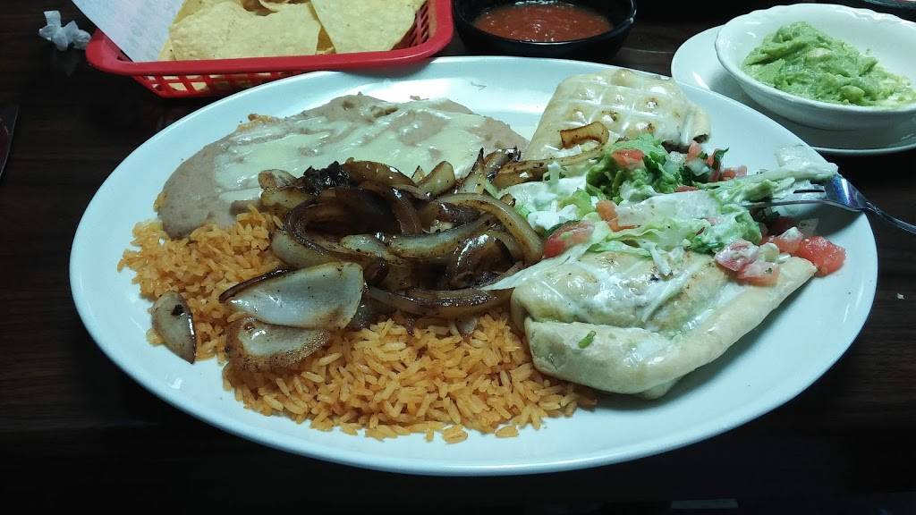 Mi lindo mexican restaurants | restaurant | 622 Bloomfield Rd, Bardstown, KY 40004, USA | 5023316034 OR +1 502-331-6034