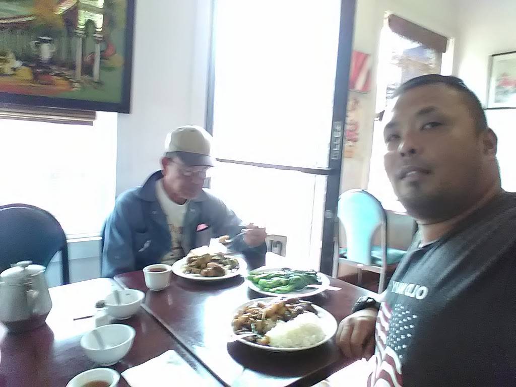 G & L Bakery & Restaurant | restaurant | 198 Leland Ave, San Francisco, CA 94134, USA | 4152396283 OR +1 415-239-6283