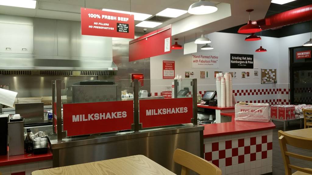 Five Guys | meal takeaway | 1401 24th Ave NW, Norman, OK 73069, USA | 4053214871 OR +1 405-321-4871