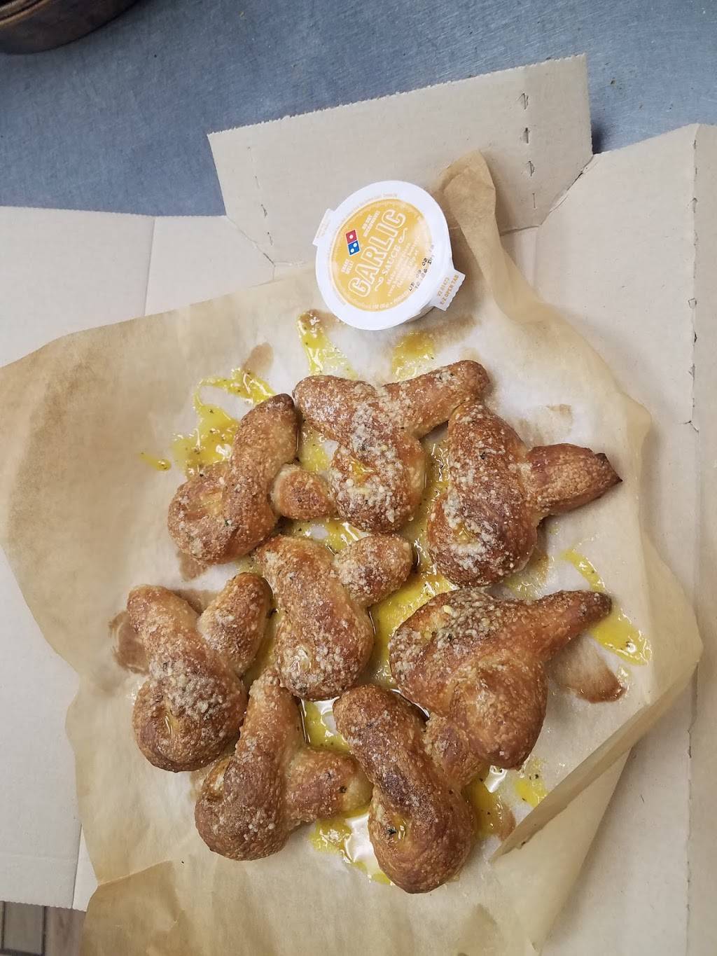 Dominos Pizza | meal delivery | 1377 S Lilac Ave Ste 101, Bloomington, CA 92316, USA | 9098203000 OR +1 909-820-3000