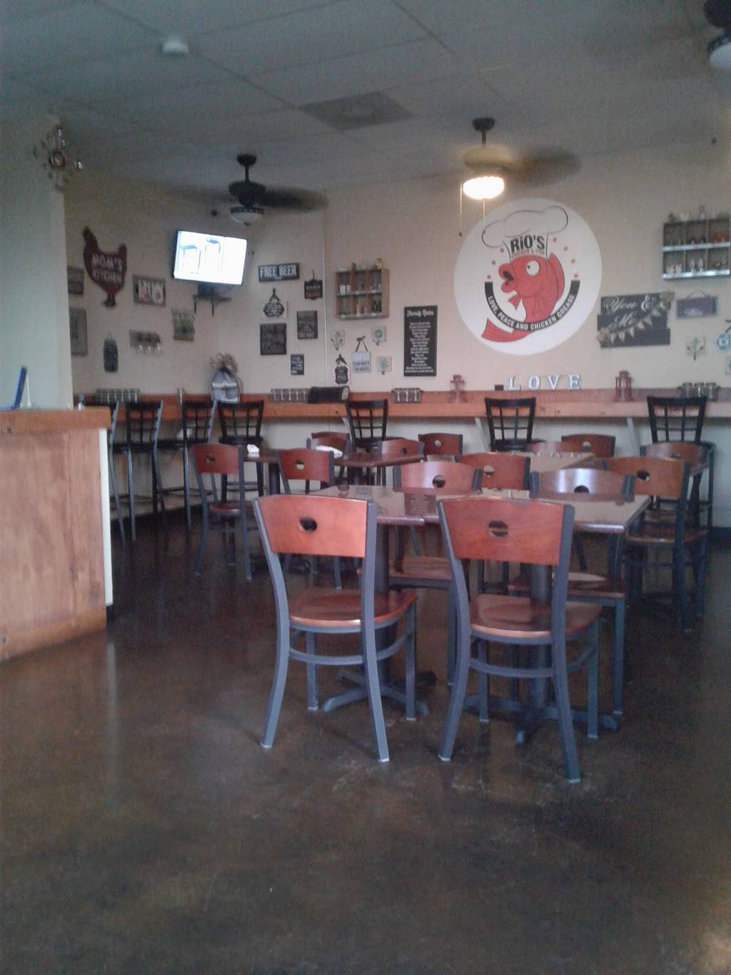 Rios Chicken & Fish | restaurant | 2349 Lakeland Dr, Dallas, TX 75228, USA | 4699178780 OR +1 469-917-8780