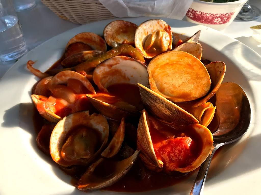 Madeira Restaurant | restaurant | 288 Warren Ave, East Providence, RI 02914, USA | 4014311322 OR +1 401-431-1322