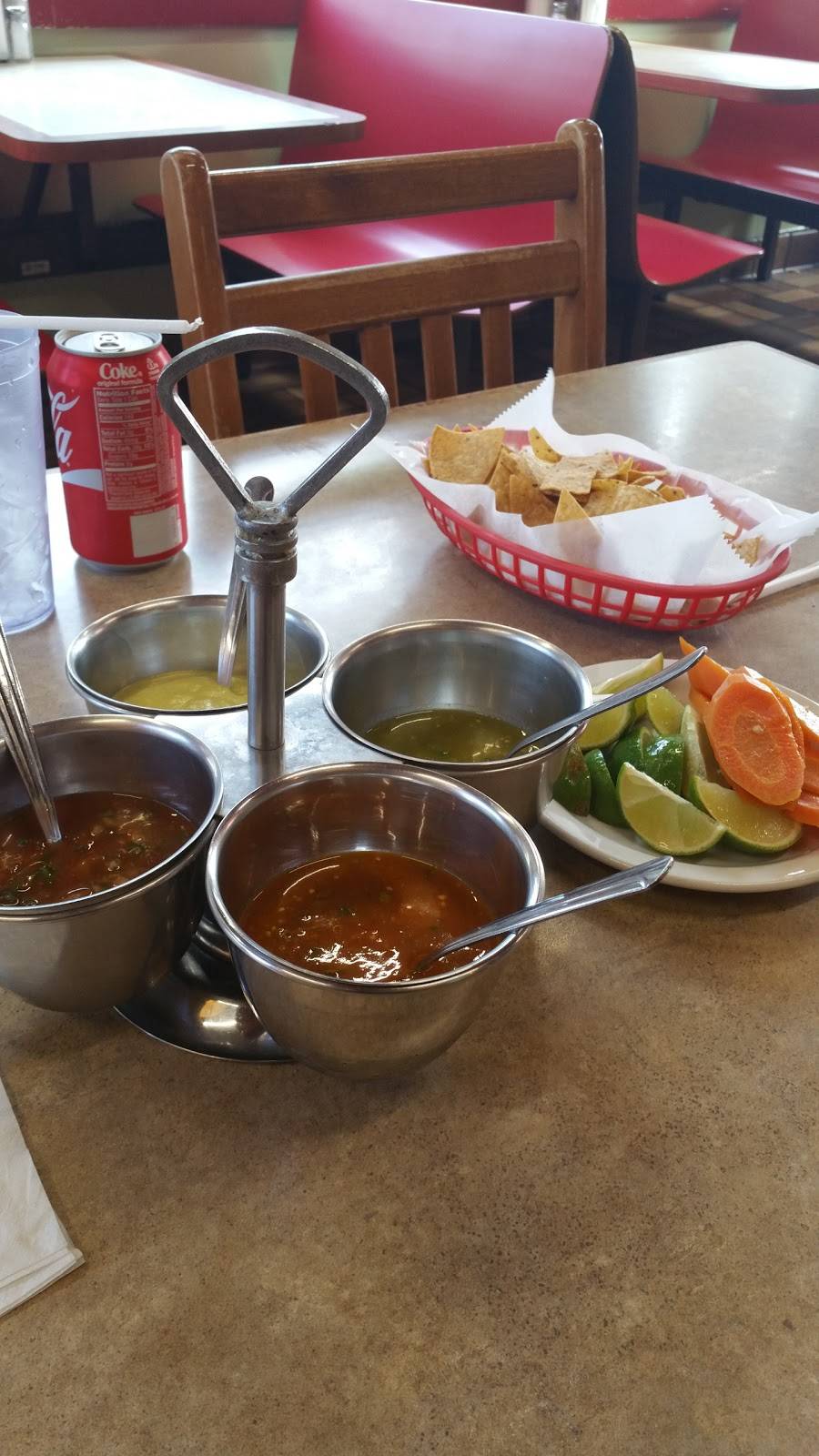 Tacos Nietos | restaurant | 3335 E 106th St, Chicago, IL 60617, USA | 7732215000 OR +1 773-221-5000