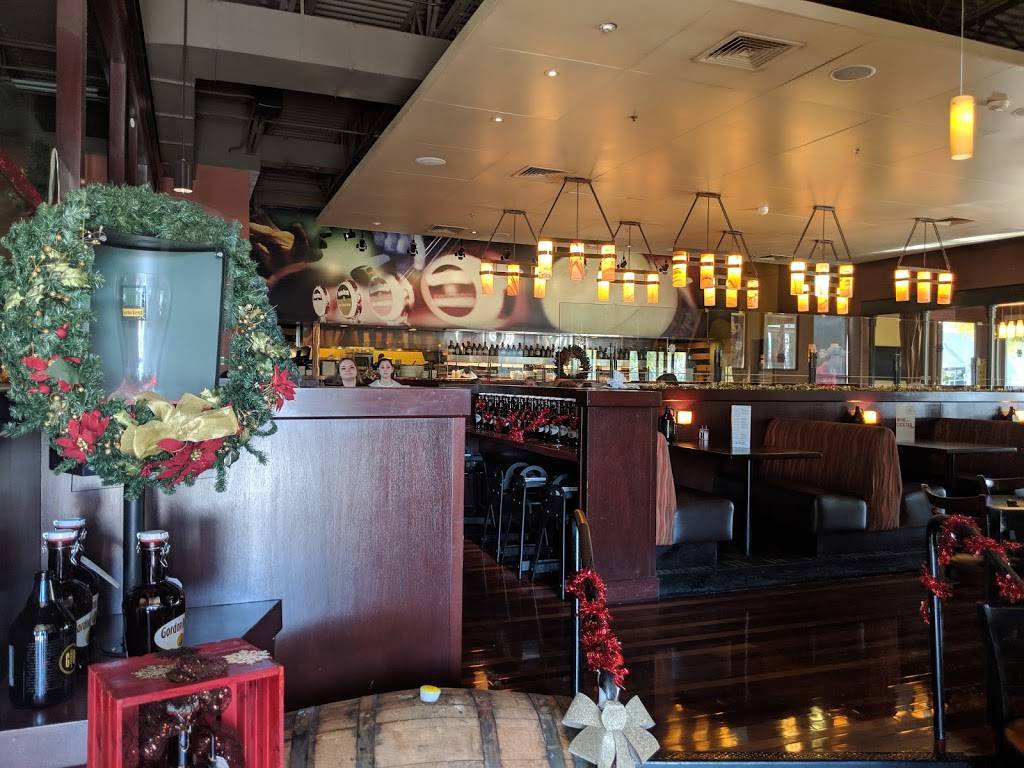 Gordon Biersch Brewery Restaurant | restaurant | 6915 N 95th Ave, Glendale, AZ 85305, USA | 6238774300 OR +1 623-877-4300