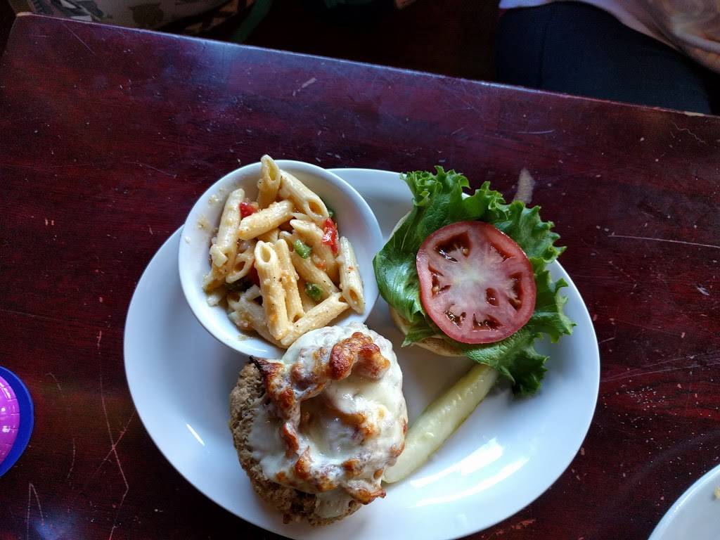 Barons Pub | restaurant | 185 N Main St, Suffolk, VA 23434, USA | 7579343100 OR +1 757-934-3100