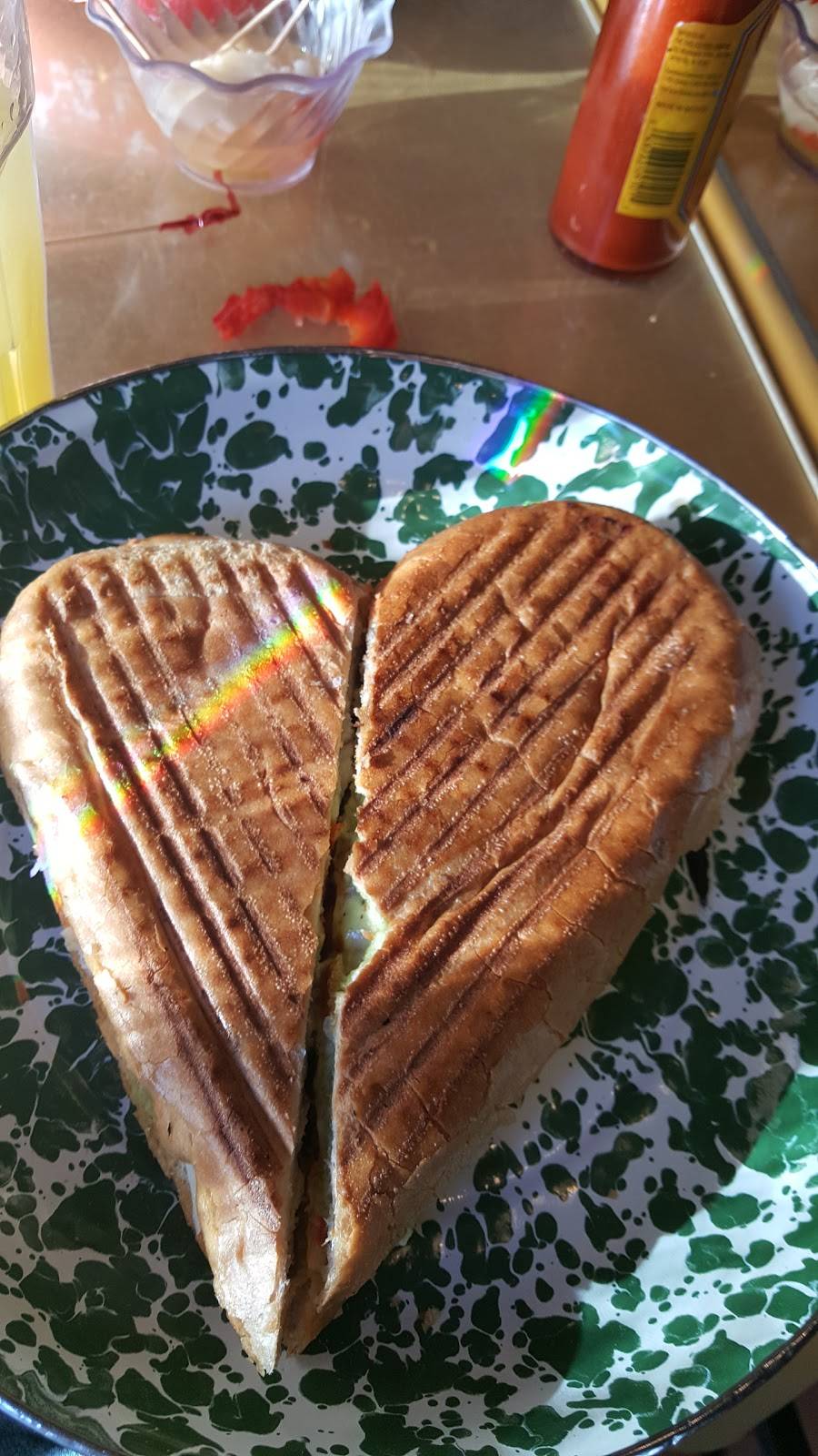 Il Tramezzino | restaurant | 454 N Canon Dr, Beverly Hills, CA 90210, USA | 3102730501 OR +1 310-273-0501