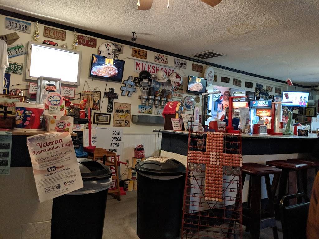 The Hotdog Shack | restaurant | 408 US-52, Granite Quarry, NC 28146, USA | 7042091024 OR +1 704-209-1024