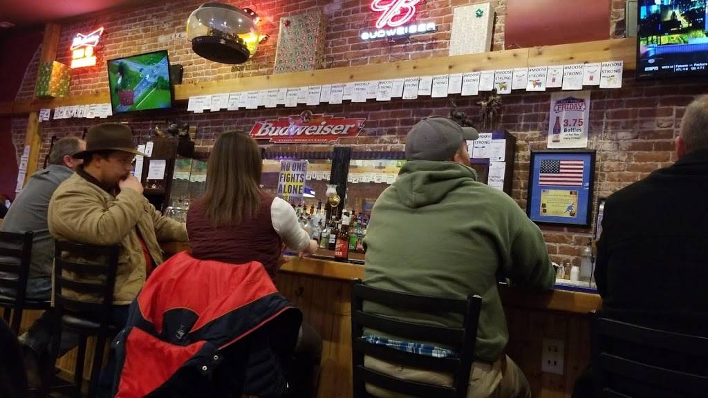 Westside Bar & Grille | restaurant | 127 S Chestnut Ave, Earlham, IA 50072, USA | 5157582916 OR +1 515-758-2916