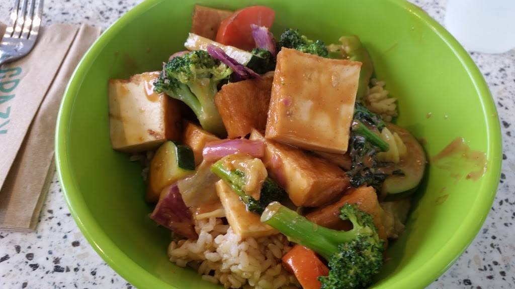 Crazy Bowls and Wraps | restaurant | 1980 1st Capitol Dr, St Charles, MO 63301, USA | 6367573981 OR +1 636-757-3981