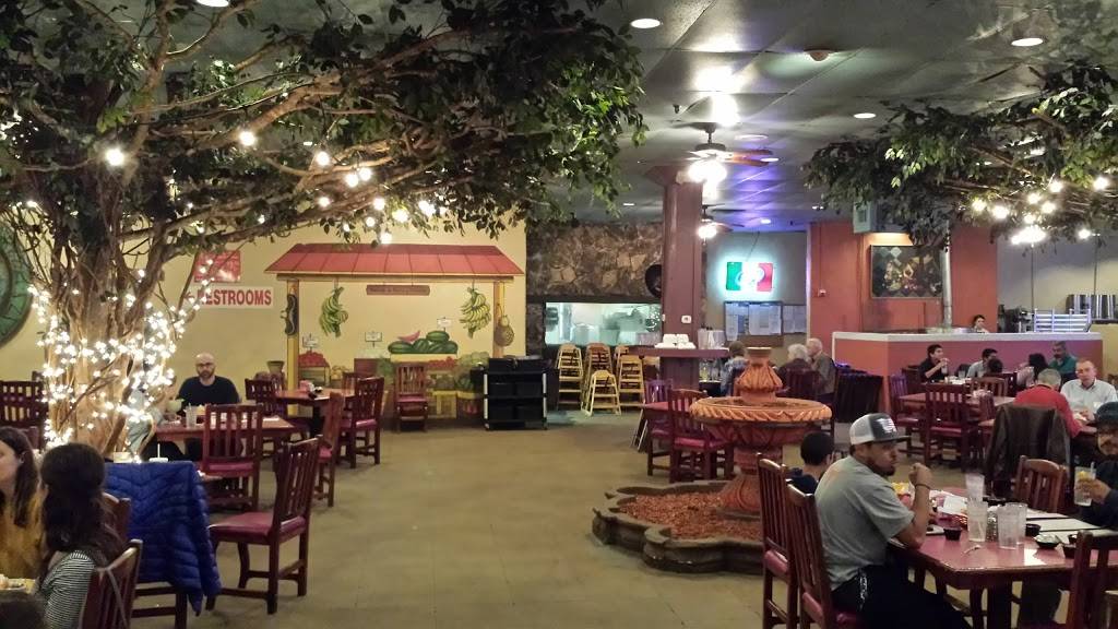 Mercado Juarez Cafe | restaurant | 1651 E Northside Dr, Fort Worth, TX 76102, USA | 8178388285 OR +1 817-838-8285