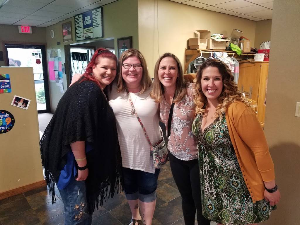 The Greens Bar & Restaurant /River Run Golf Course | restaurant | 1210 E Montgomery St, Sparta, WI 54656, USA | 6082697004 OR +1 608-269-7004