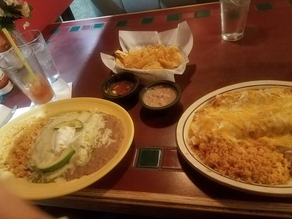 La Corona Mexican Restaurant | restaurant | 13520 100th Ave NE #10th, Kirkland, WA 98034, USA | 4258202709 OR +1 425-820-2709