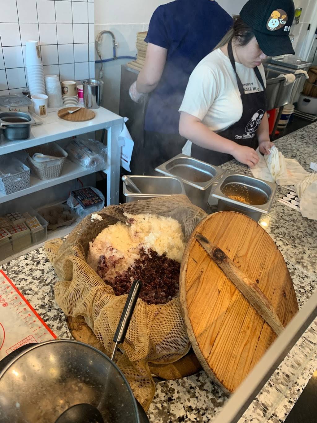 Tao Rice Roll 稻香饭团 | restaurant | 9889 Bellaire Blvd E207, Houston, TX 77036, USA | 6315528880 OR +1 631-552-8880