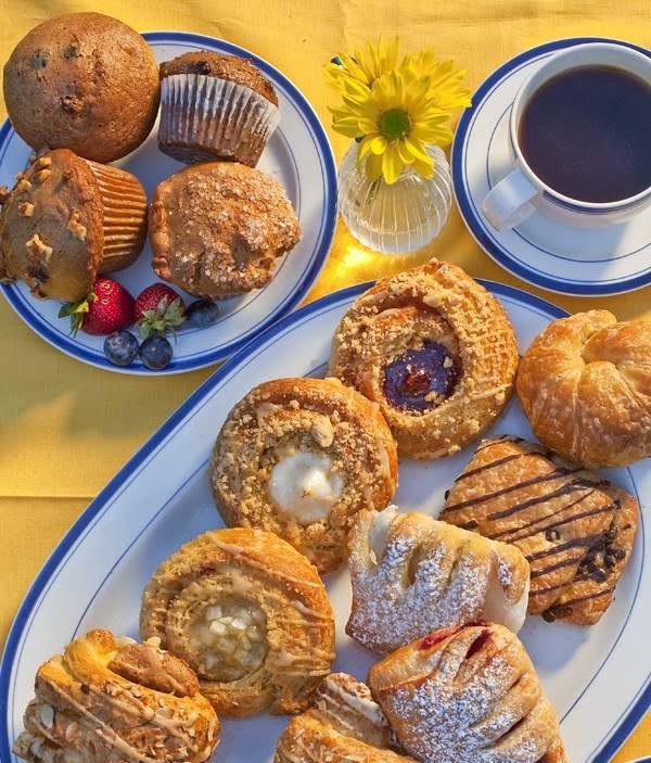 Le Boulanger | bakery | 145 W Main St, Los Gatos, CA 95030, USA | 4083951344 OR +1 408-395-1344