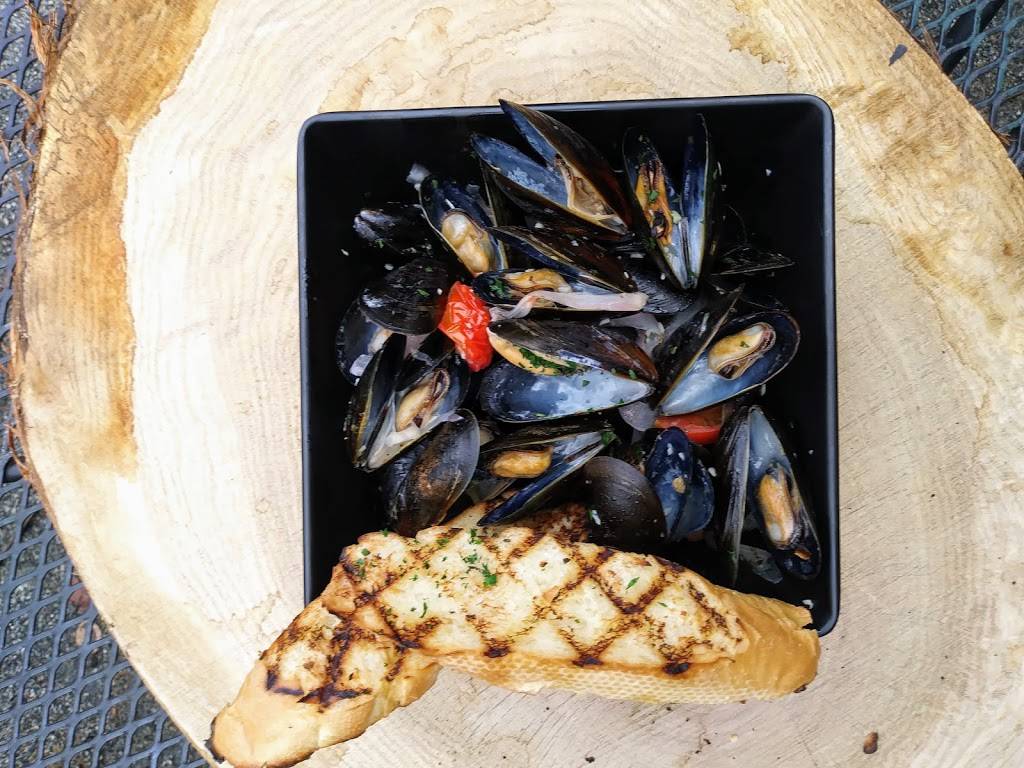 Trattoria Simpatico | restaurant | 13 Narragansett Ave, Jamestown, RI 02835, USA | 4014232000 OR +1 401-423-2000