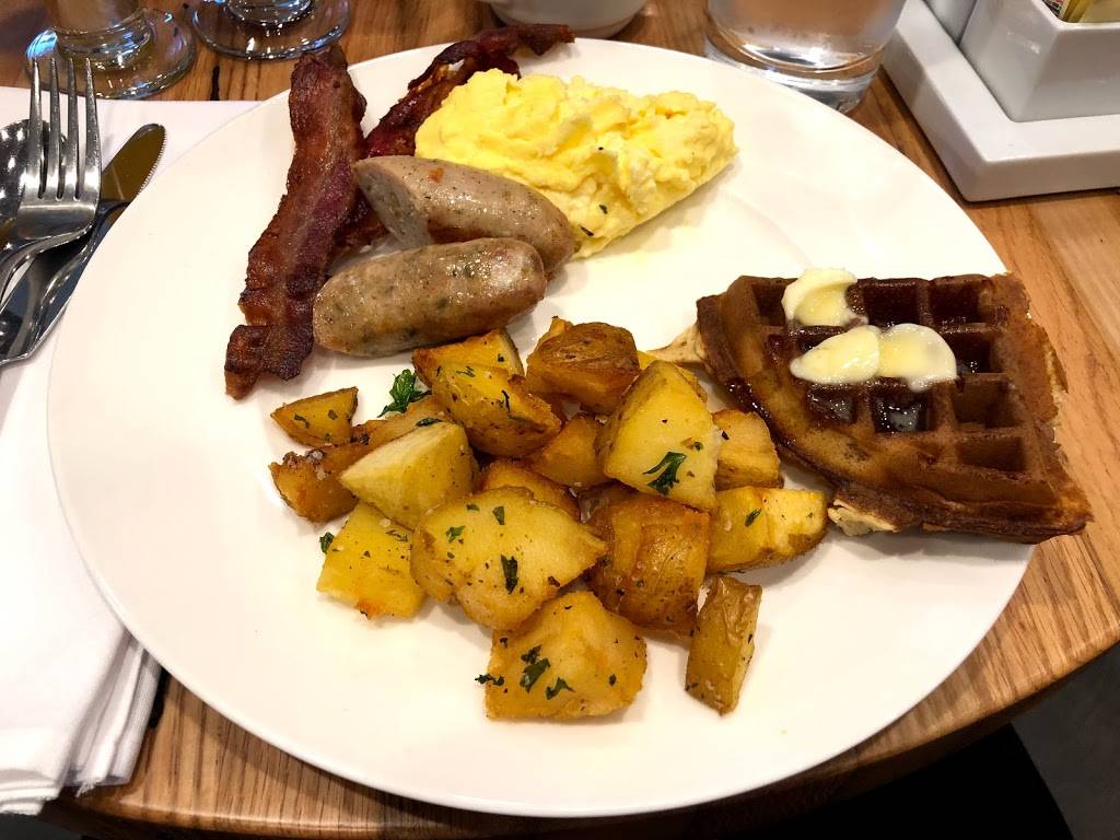 The Fig and the Judge | restaurant | 949-999 6th Ave, Seattle, WA 98104, USA | 2065830300 OR +1 206-583-0300