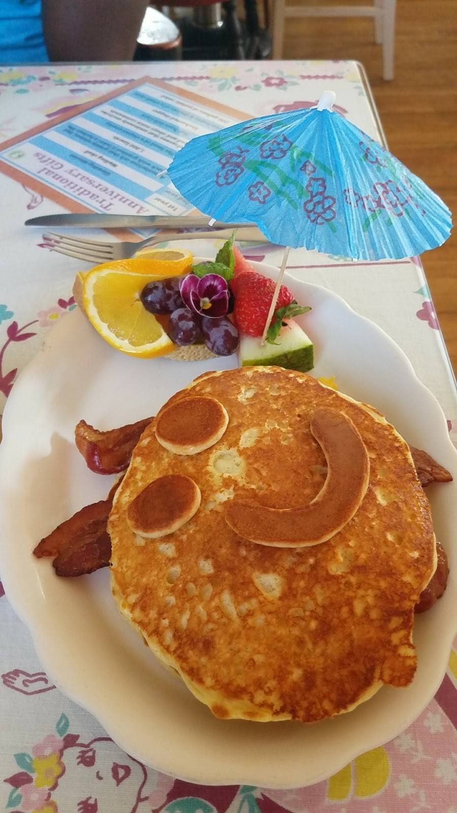 Town Hall Bakery | bakery | 6225 WI-57, Sturgeon Bay, WI 54235, USA | 9208232116 OR +1 920-823-2116