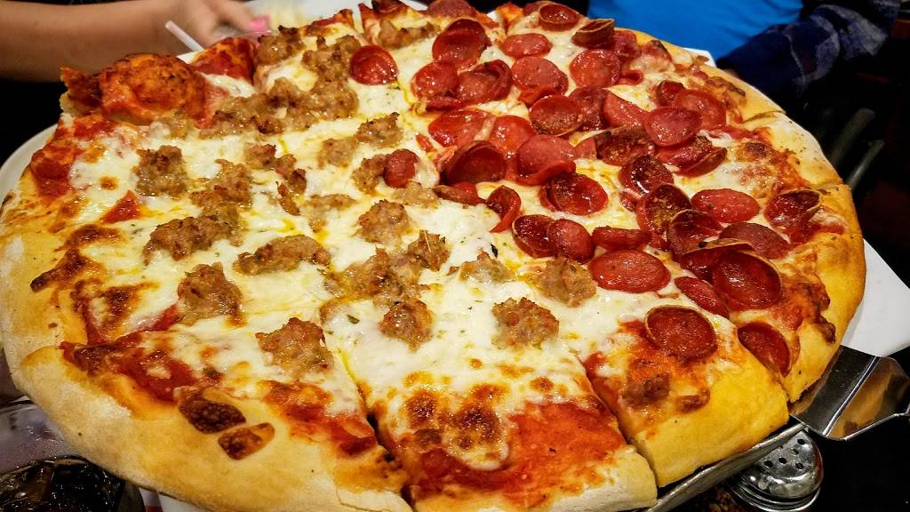 Petrillos Pizza | restaurant | 833 Valley Blvd, San Gabriel, CA 91776, USA | 6262807332 OR +1 626-280-7332