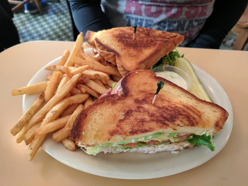 Frances Deli | meal delivery | 2552 N Clark St, Chicago, IL 60614, USA | 7732484580 OR +1 773-248-4580