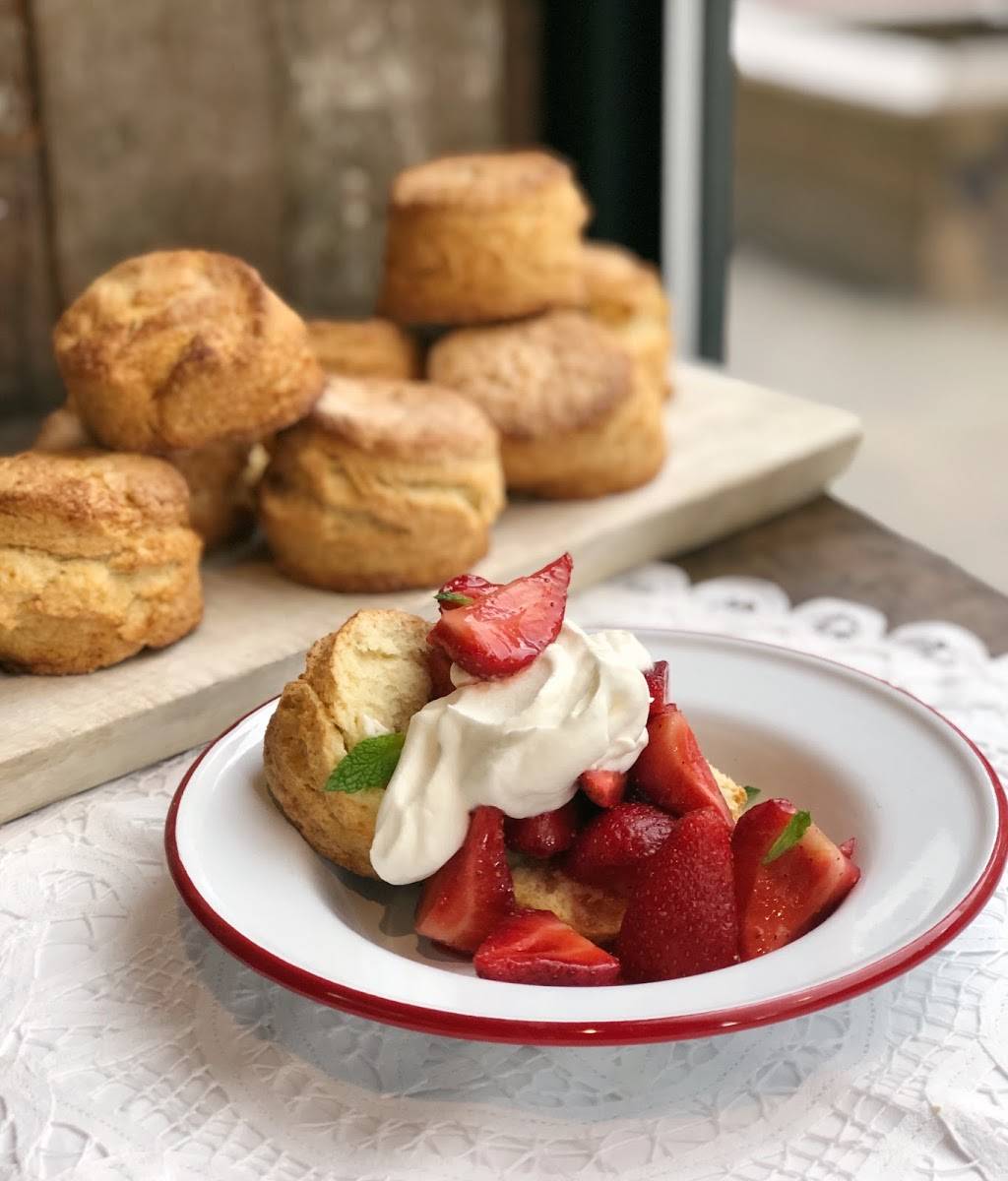 Lemons & Olives | meal takeaway | 98a S 4th St, Brooklyn, NY 11249, USA | 3477213338 OR +1 347-721-3338