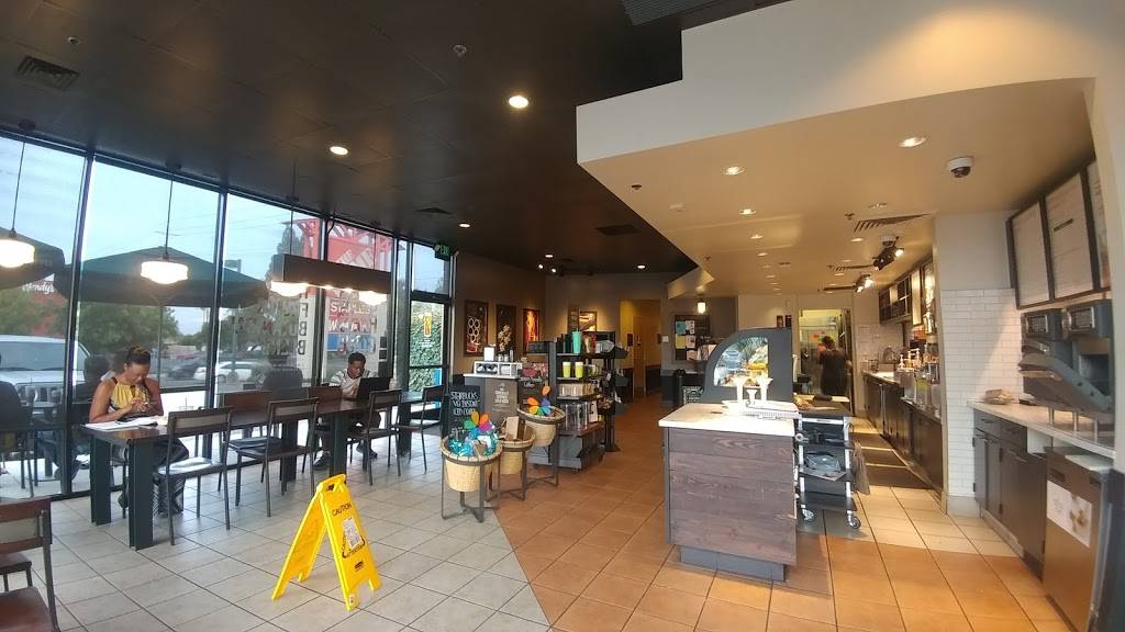 Starbucks | cafe | 1441 Meadowview Rd #1, Sacramento, CA 95832, USA | 9164292748 OR +1 916-429-2748