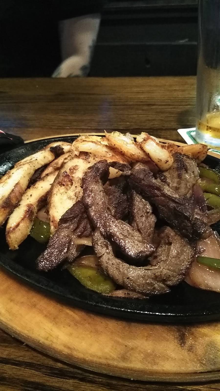 Beef O Bradys | cafe | 210 S Kings Ave, Brandon, FL 33511, USA | 8136813428 OR +1 813-681-3428