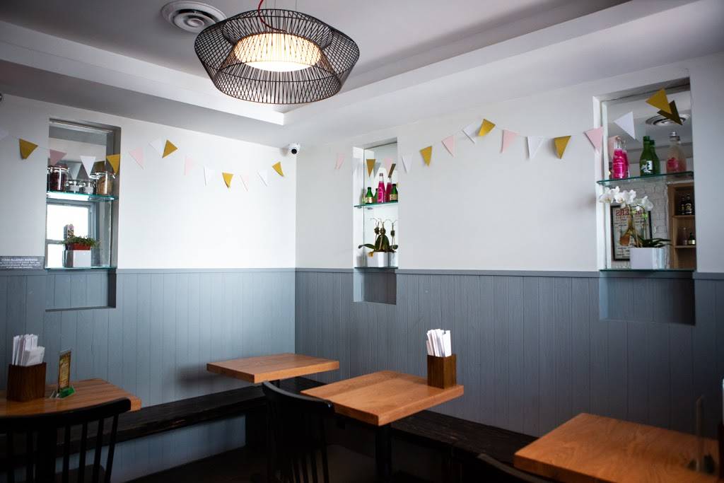 Proong Noodle Bar | restaurant | 347 1st Avenue, New York, NY 10010, USA | 2124751564 OR +1 212-475-1564