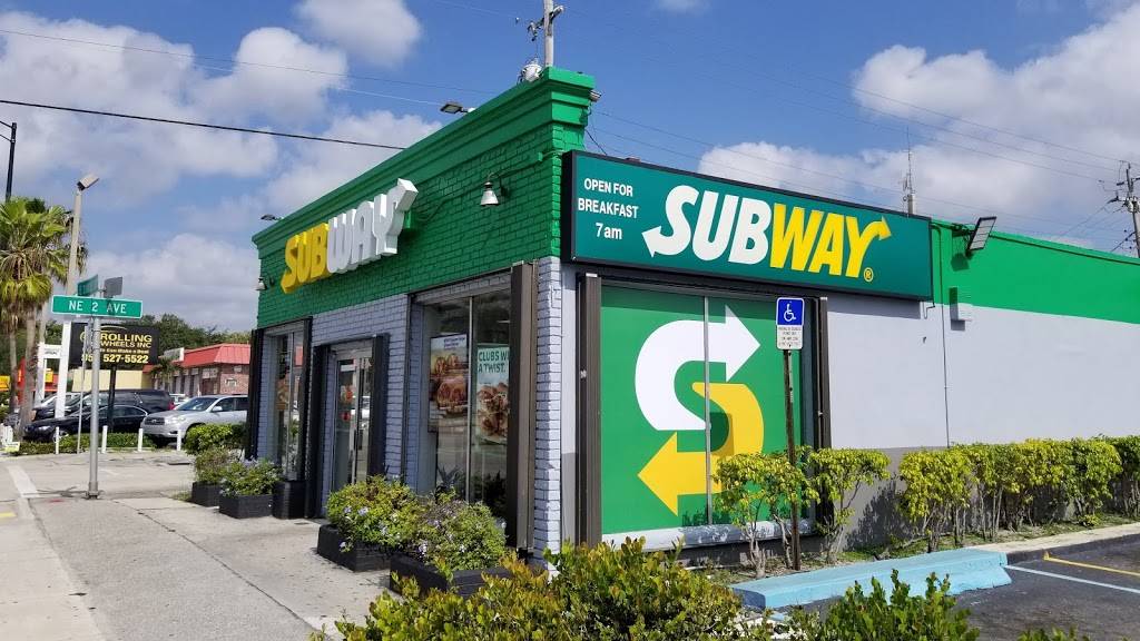 Subway Restaurants | restaurant | 201 E Sunrise Blvd, Fort Lauderdale, FL 33304, USA | 9544622322 OR +1 954-462-2322