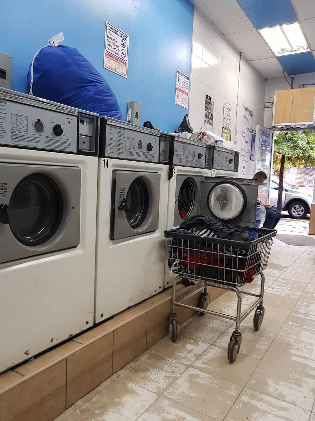 El Anafe Supreme | restaurant | 584 W 207th St, New York, NY 10034, USA | 6463620977 OR +1 646-362-0977