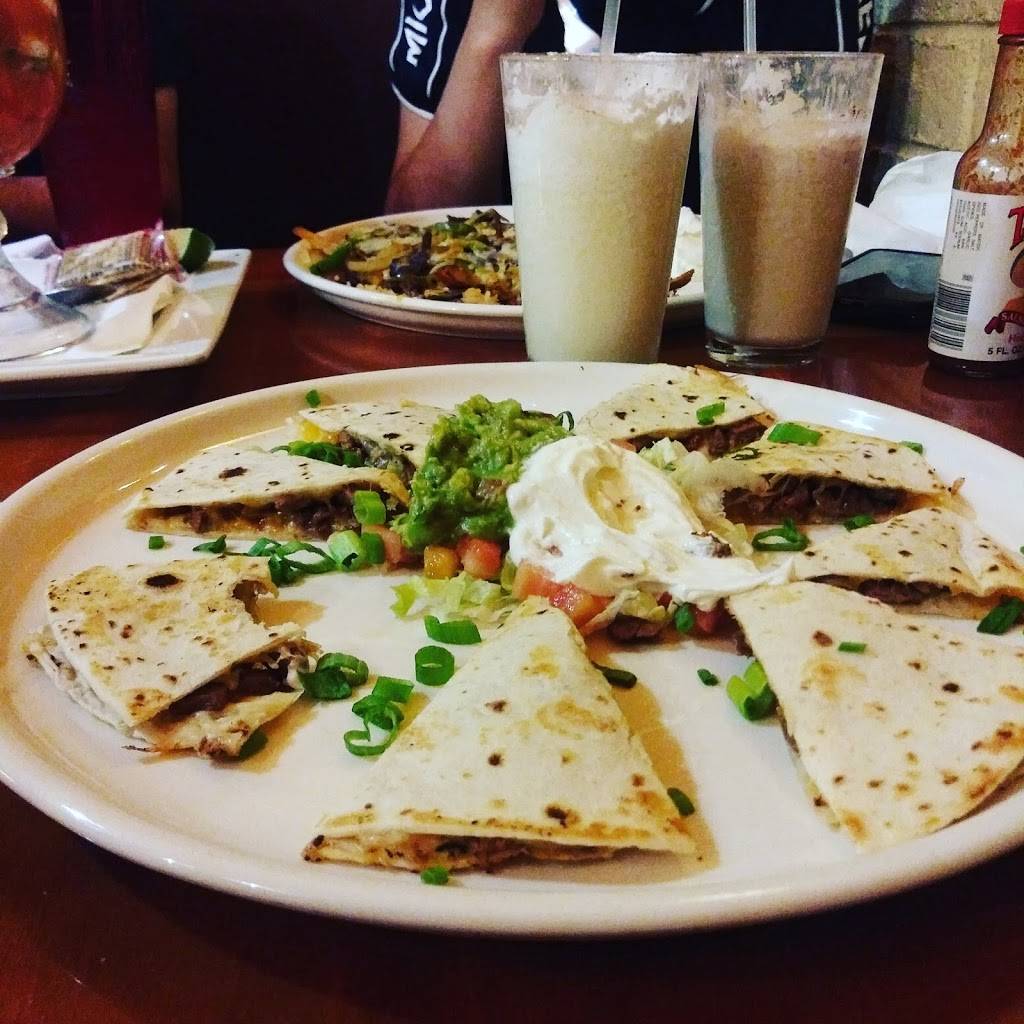 Tequilas Mexican Restaurant | restaurant | 451 S Pratt Pkwy, Longmont, CO 80501, USA | 7204940777 OR +1 720-494-0777