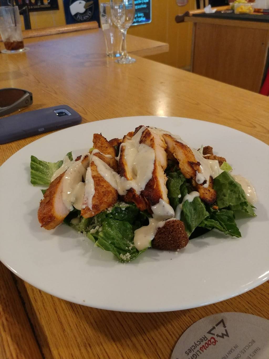 Patriots Crossing Tavern & Wine Shop | restaurant | 1339 River Rd, Titusville, NJ 08560, USA | 6097372780 OR +1 609-737-2780