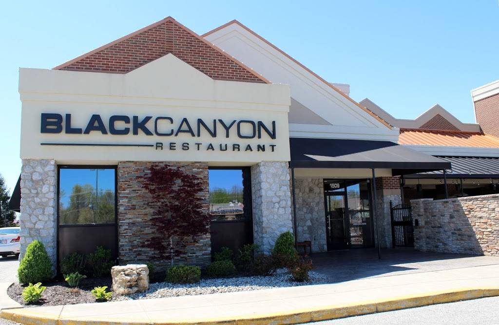 Black Canyon Restaurant | restaurant | 1509 W Dupont Rd, Fort Wayne, IN 46825, USA | 2602035900 OR +1 260-203-5900