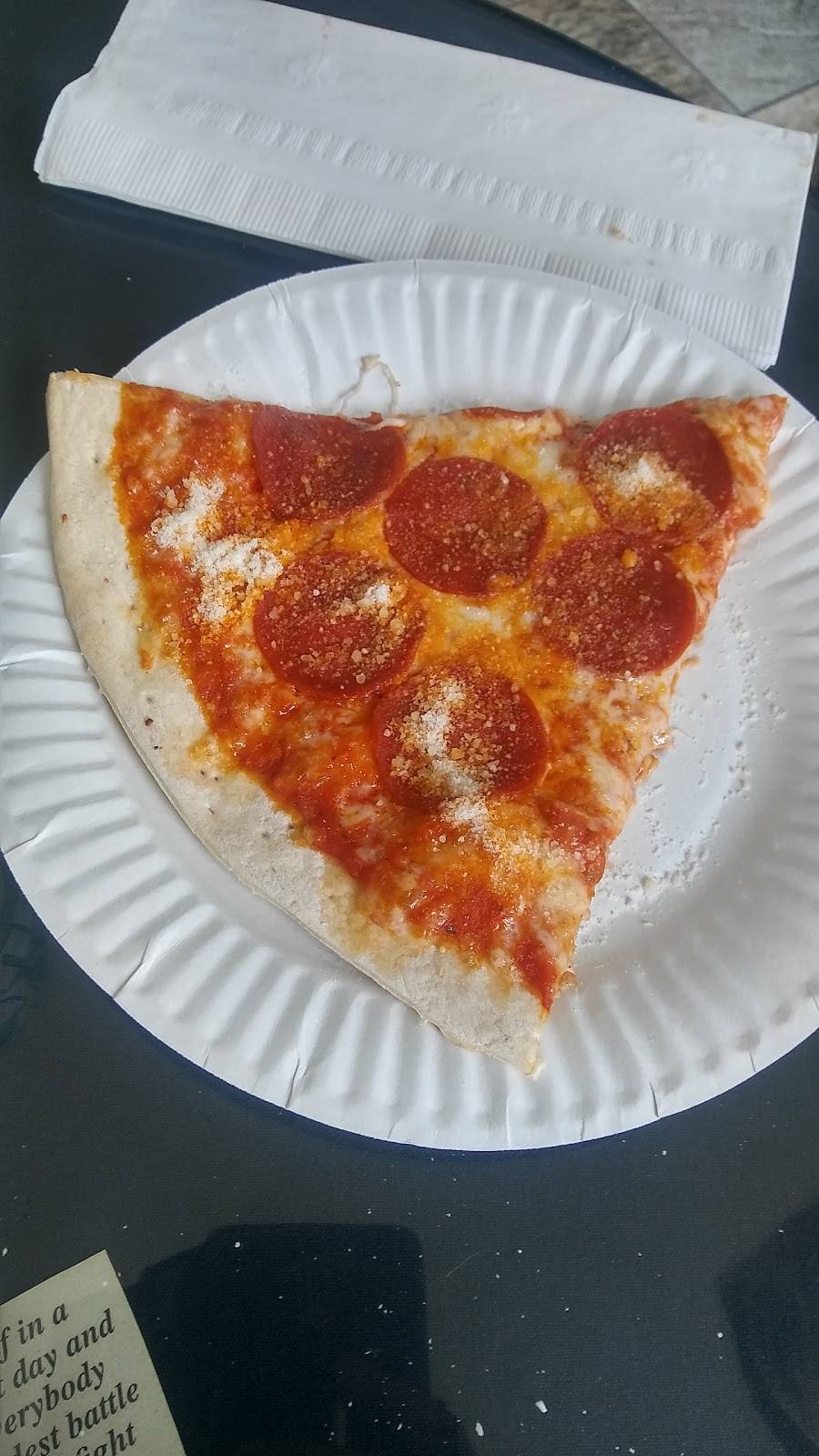 Fregenes Pizza | restaurant | 356 Petaluma Blvd N, Petaluma, CA 94952, USA | 7077627000 OR +1 707-762-7000