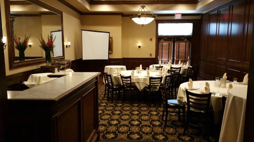 Maggianos Little Italy | restaurant | The Shops at Willow Bend, 6001 W Park Blvd, Plano, TX 75093, USA | 9727810776 OR +1 972-781-0776