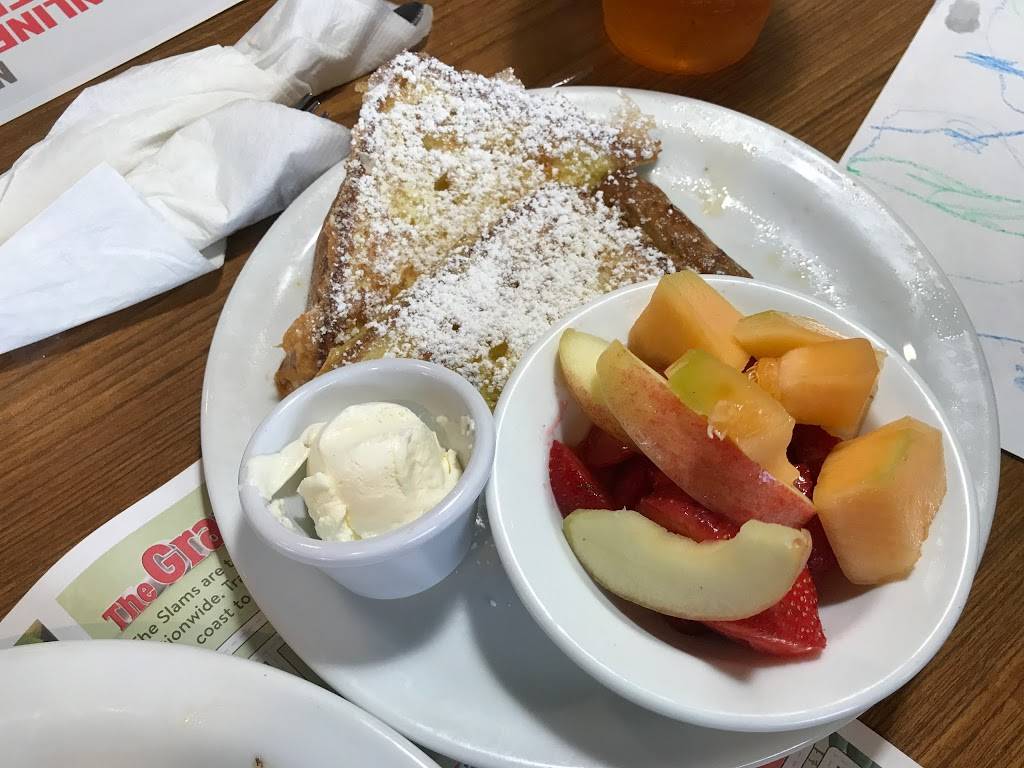 Dennys | restaurant | 2684 Lee Rd, Winter Park, FL 32789, USA | 4076221545 OR +1 407-622-1545