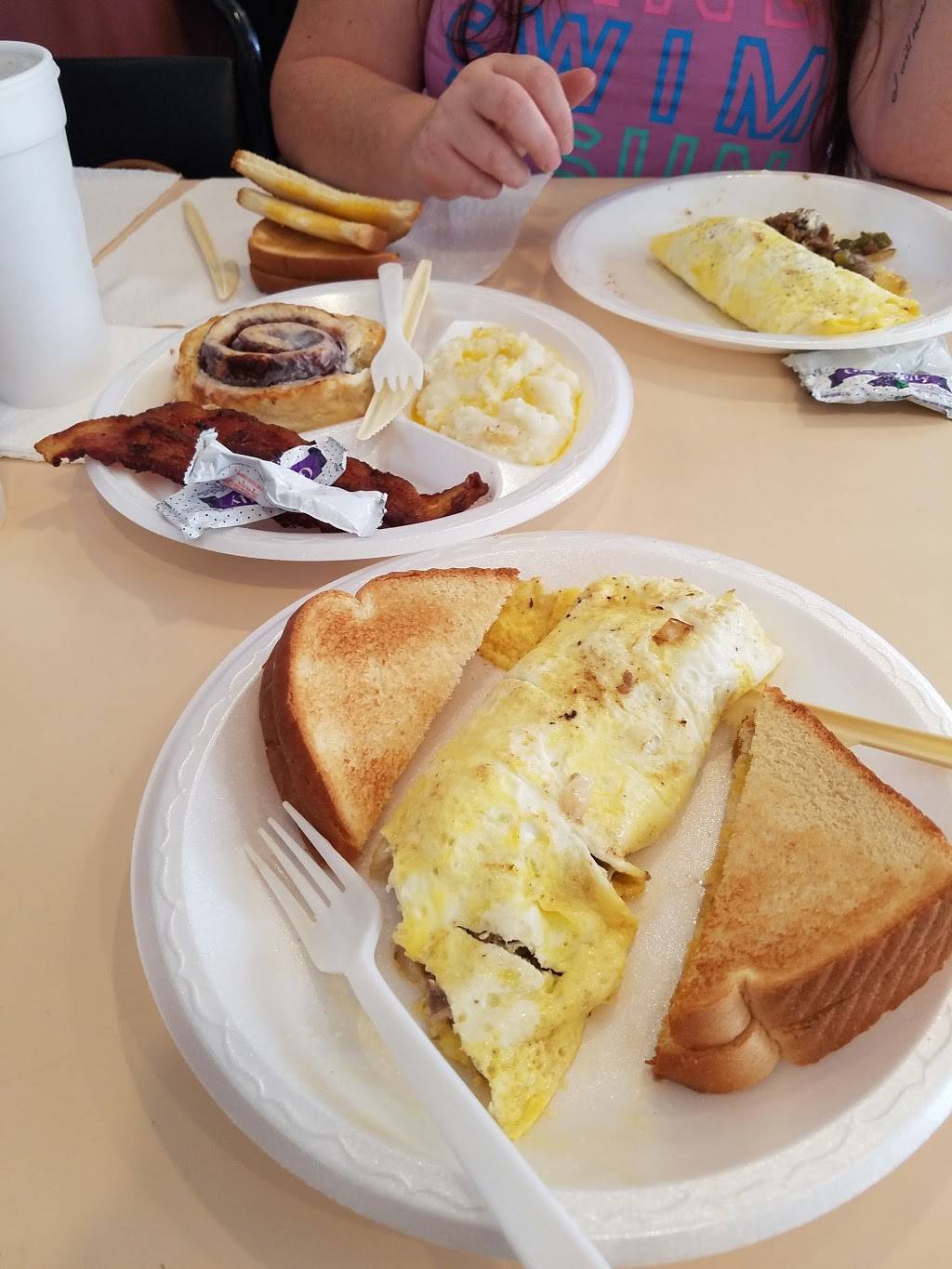 Char Burger | restaurant | 3848 AL-69, Guntersville, AL 35976, USA | 2565054720 OR +1 256-505-4720