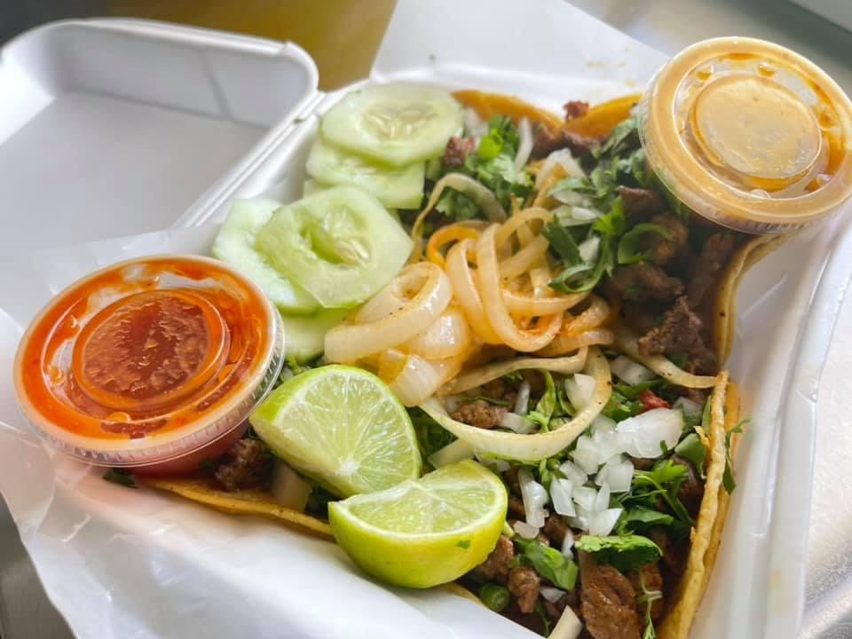 Los Machetes Taqueria | restaurant | 3009 Strong Ave, Kansas City, KS 66106, USA | 9132910112 OR +1 913-291-0112