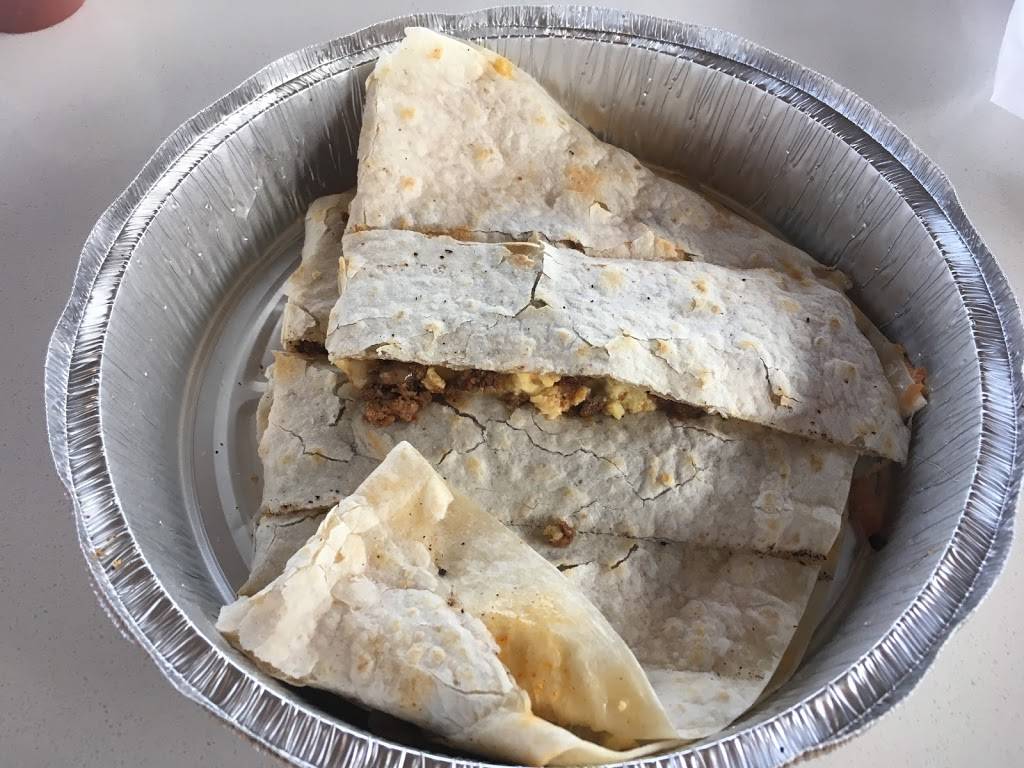 Dos Coyotes Border Cafe | restaurant | 3501 Sacramento Intl Airport People Mover, Sacramento, CA 95834, USA | 5307530202 OR +1 530-753-0202