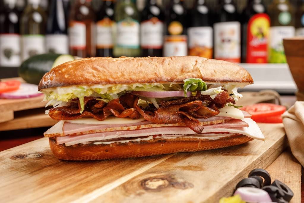 OAKLEY MARKET AND RESTAURANT | restaurant | 477 Oakley Ave, Lynchburg, VA 24501, USA | 4346163440 OR +1 434-616-3440