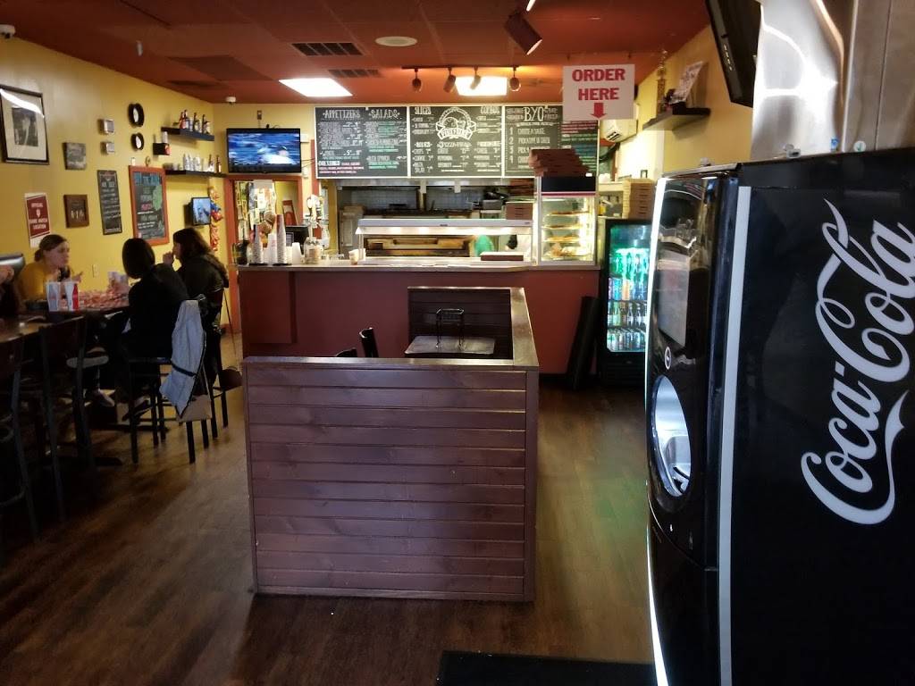 816 Pint & Slice | restaurant | 816 S Calhoun St, Fort Wayne, IN 46802, USA | 2604236600 OR +1 260-423-6600