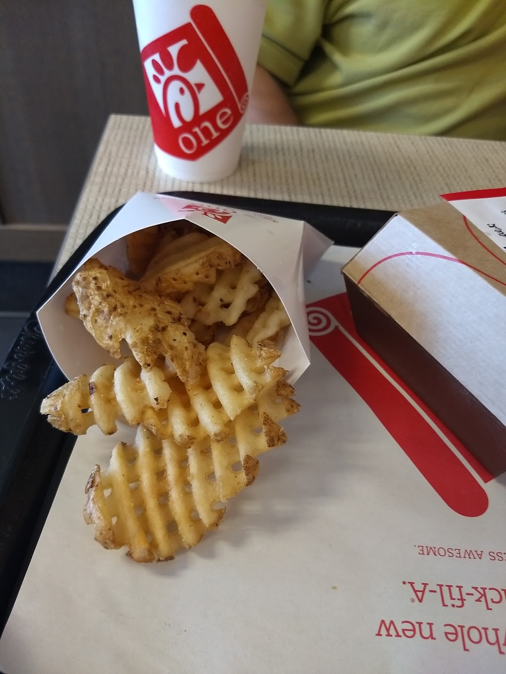 Chick-fil-A | restaurant | 1682 US-98, Daphne, AL 36526, USA | 2516213215 OR +1 251-621-3215