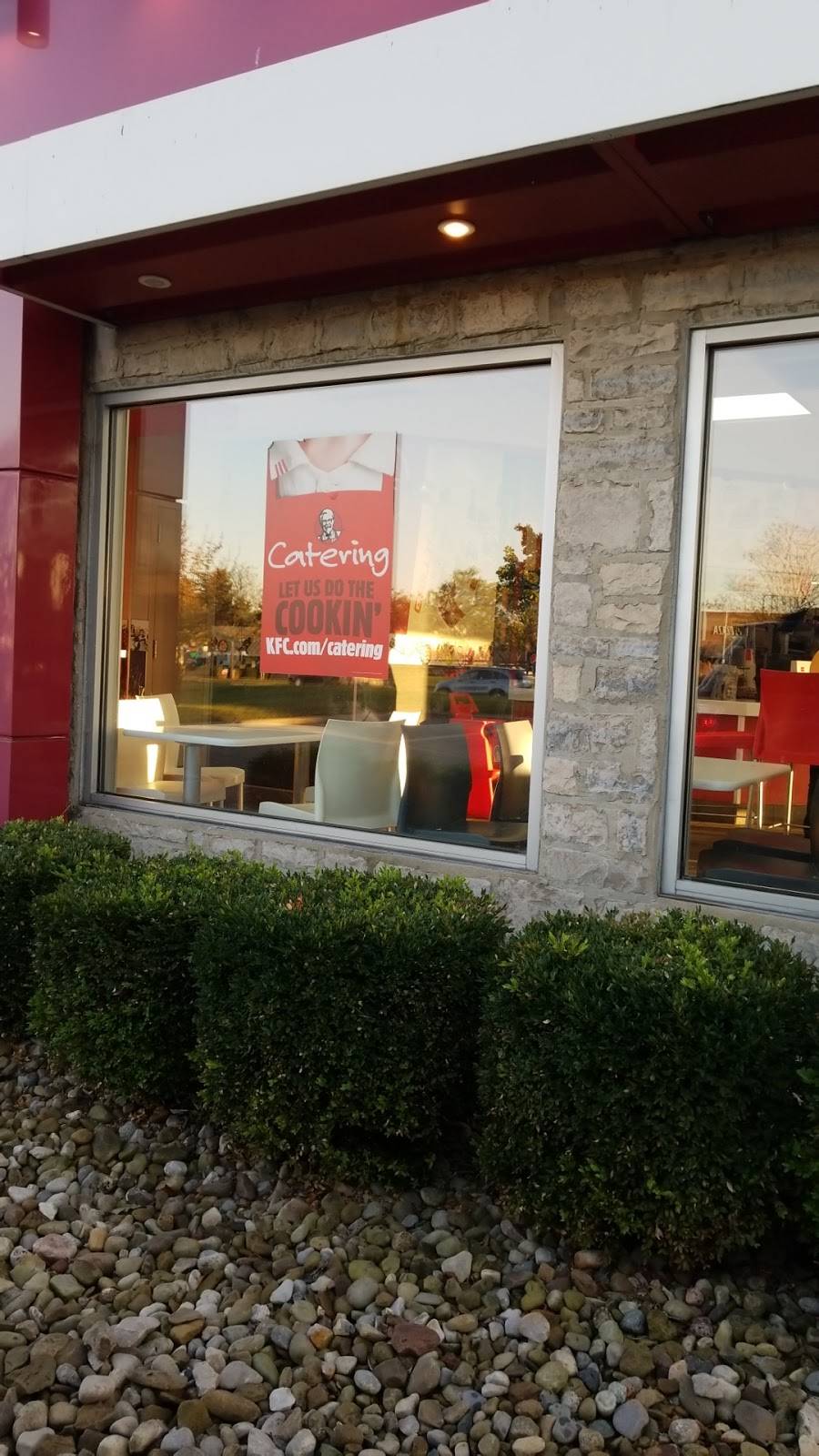 KFC | restaurant | 4721 Morse Rd, Columbus, OH 43230, USA | 6144189104 OR +1 614-418-9104