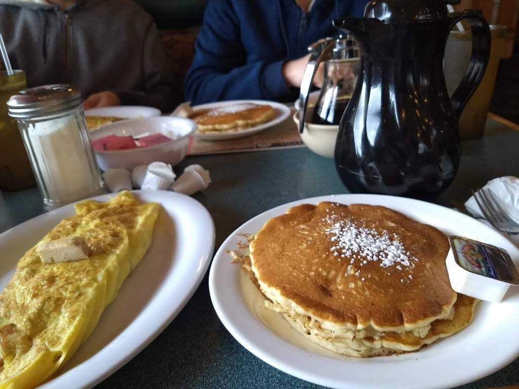 Spring Garden Family Restaurant | restaurant | 1702 South Ocean Boulevard, Myrtle Beach, SC 29577, USA | 8434484270 OR +1 843-448-4270