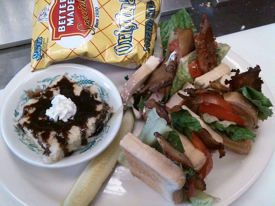 Triple J Cafe | cafe | 4020 E Chandler St, Carsonville, MI 48419, USA | 8106579900 OR +1 810-657-9900