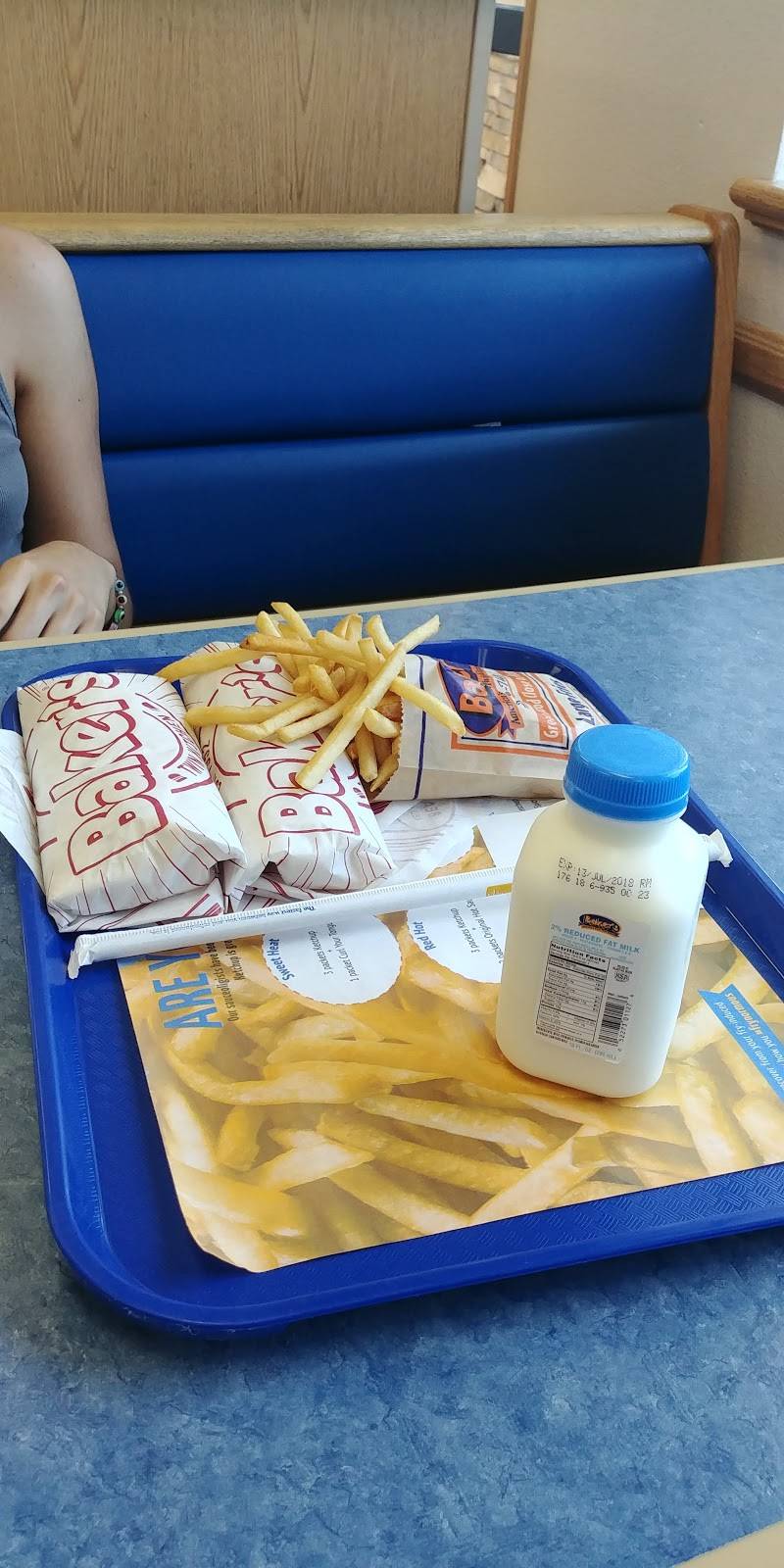 Bakers Drive-Thru | restaurant | 10225 Magnolia Ave, Riverside, CA 92503, USA | 9098845233 OR +1 909-884-5233