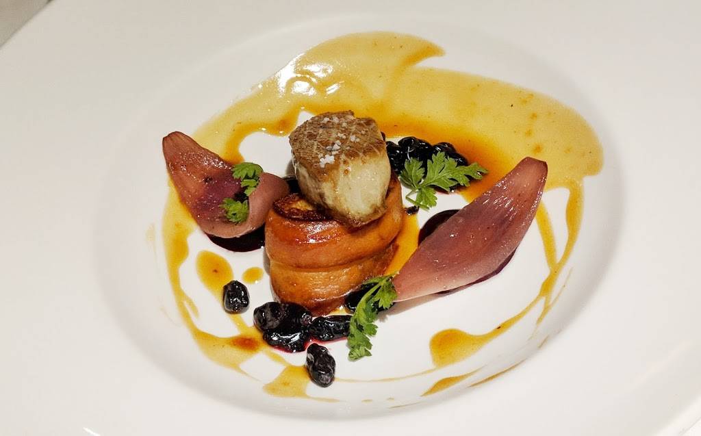 LOrée du Bois | restaurant | 15 Kingsmere Rd, Chelsea, QC J9B 1A1, Canada | 8198270332 OR +1 819-827-0332