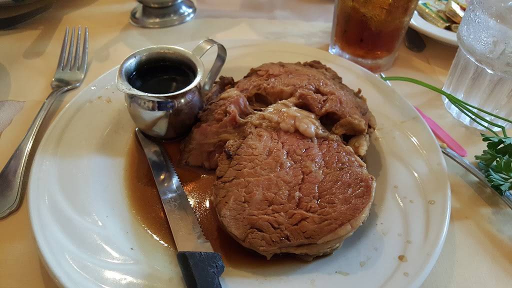 Haub House | restaurant | 101 E Haub St, Haubstadt, IN 47639, USA | 8127686462 OR +1 812-768-6462